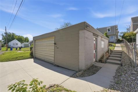 918 22nd Avenue SW Cedar Rapids IA 52404