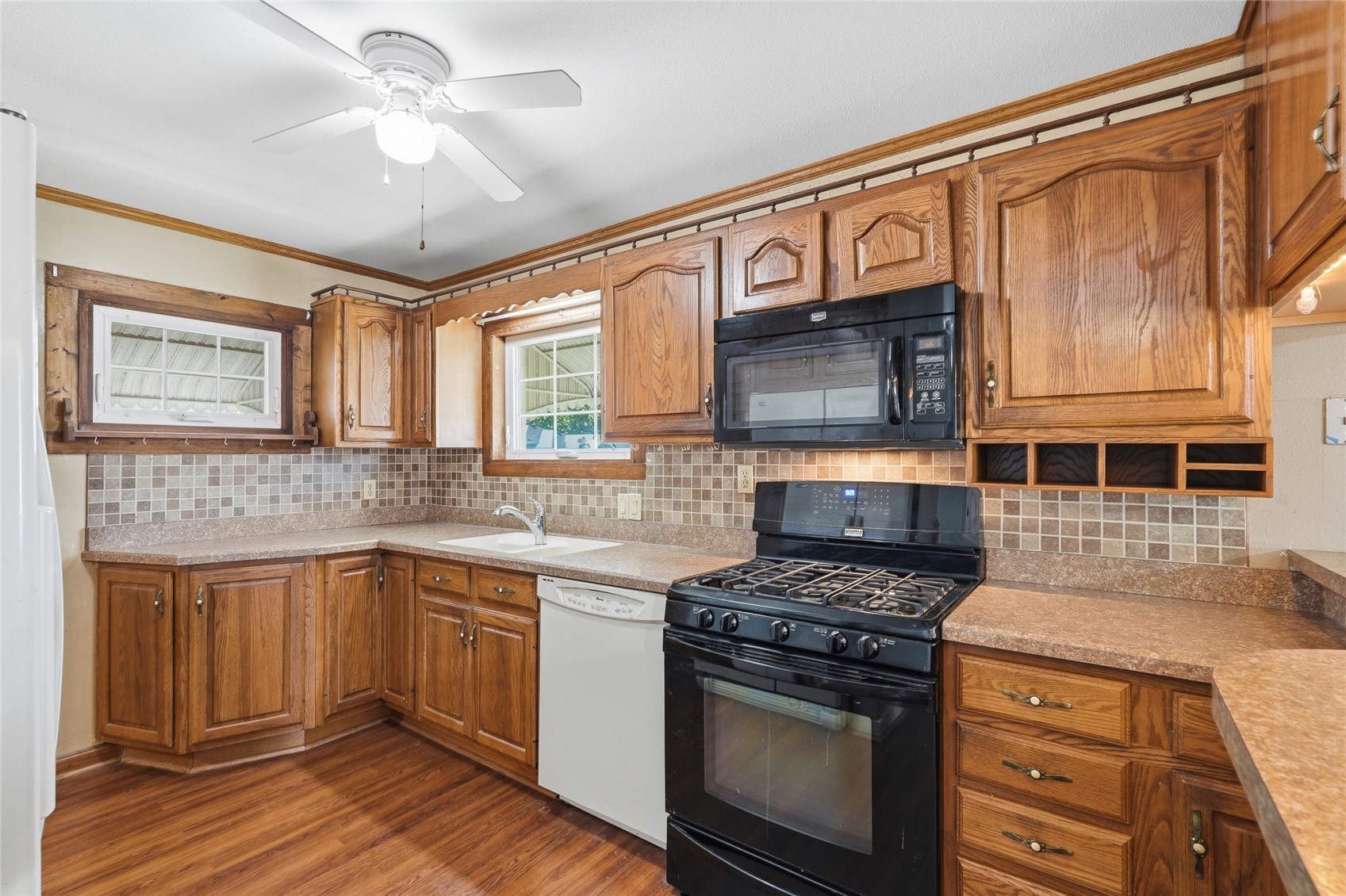918 22nd Avenue SW Cedar Rapids IA 52404