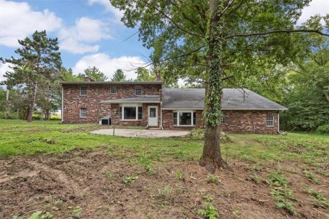 38948 Highway 410 Strawberry Pt IA 52076