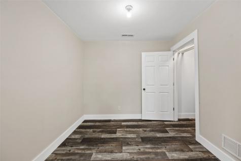 1413 J Street SW Cedar Rapids IA 52404