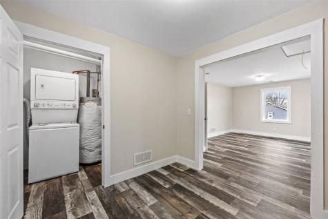 1413 J Street SW Cedar Rapids IA 52404