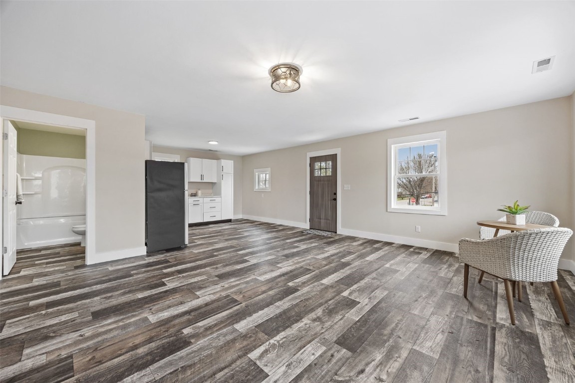 1413 J Street SW Cedar Rapids IA 52404