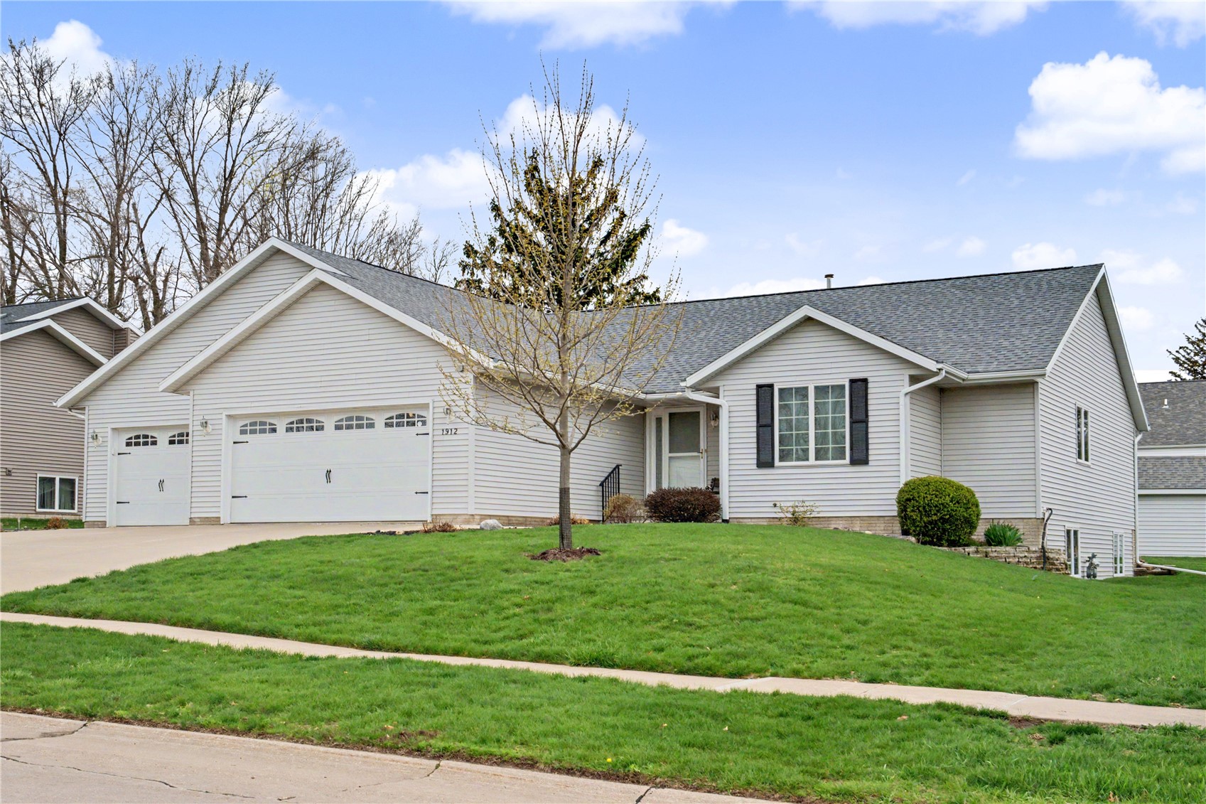 1912 Balsam Drive SW Cedar Rapids IA 52404