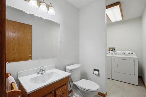 1912 Balsam Drive SW Cedar Rapids IA 52404