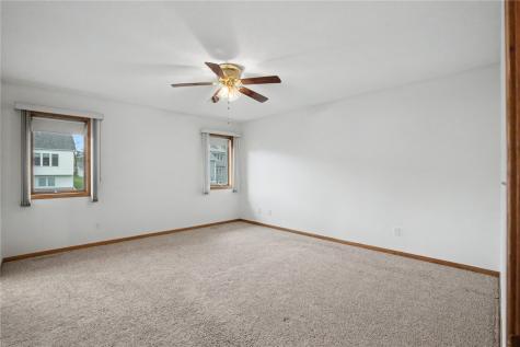 1912 Balsam Drive SW Cedar Rapids IA 52404