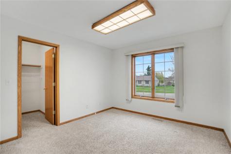 1912 Balsam Drive SW Cedar Rapids IA 52404