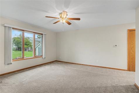 1912 Balsam Drive SW Cedar Rapids IA 52404
