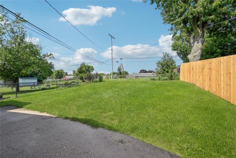 500 41st Street NE Cedar Rapids IA 52402