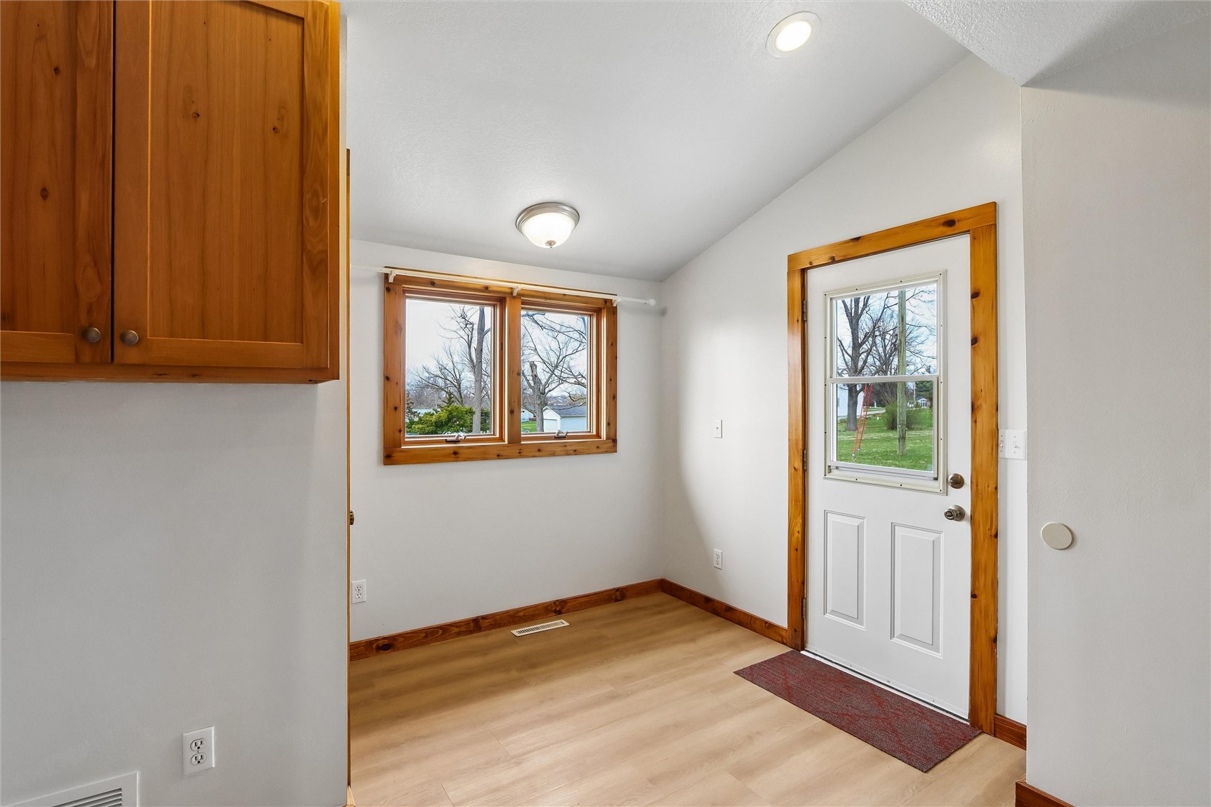 5705 Beverly Road SW Cedar Rapids IA 52404