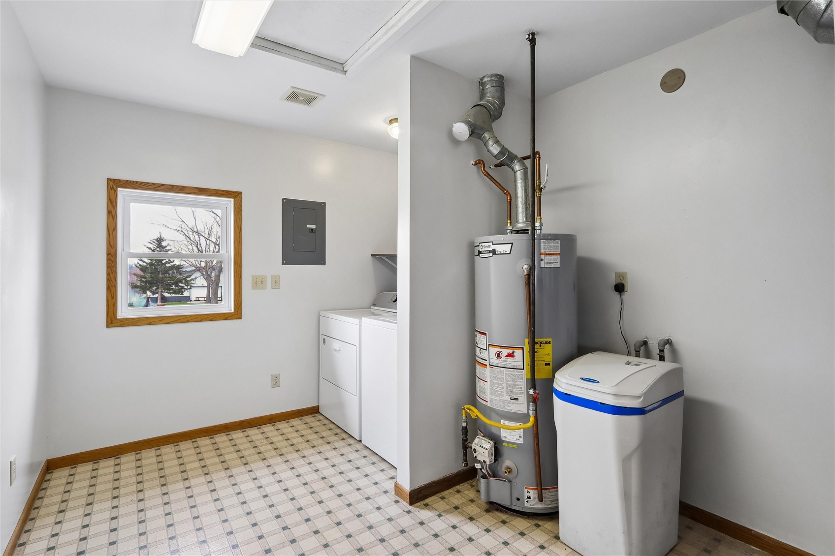 5705 Beverly Road SW Cedar Rapids IA 52404