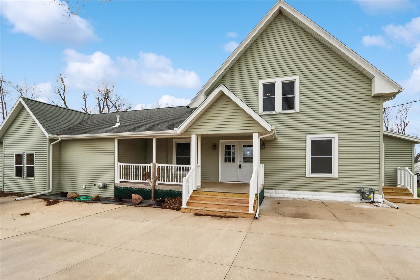 5705 Beverly Road SW Cedar Rapids IA 52404