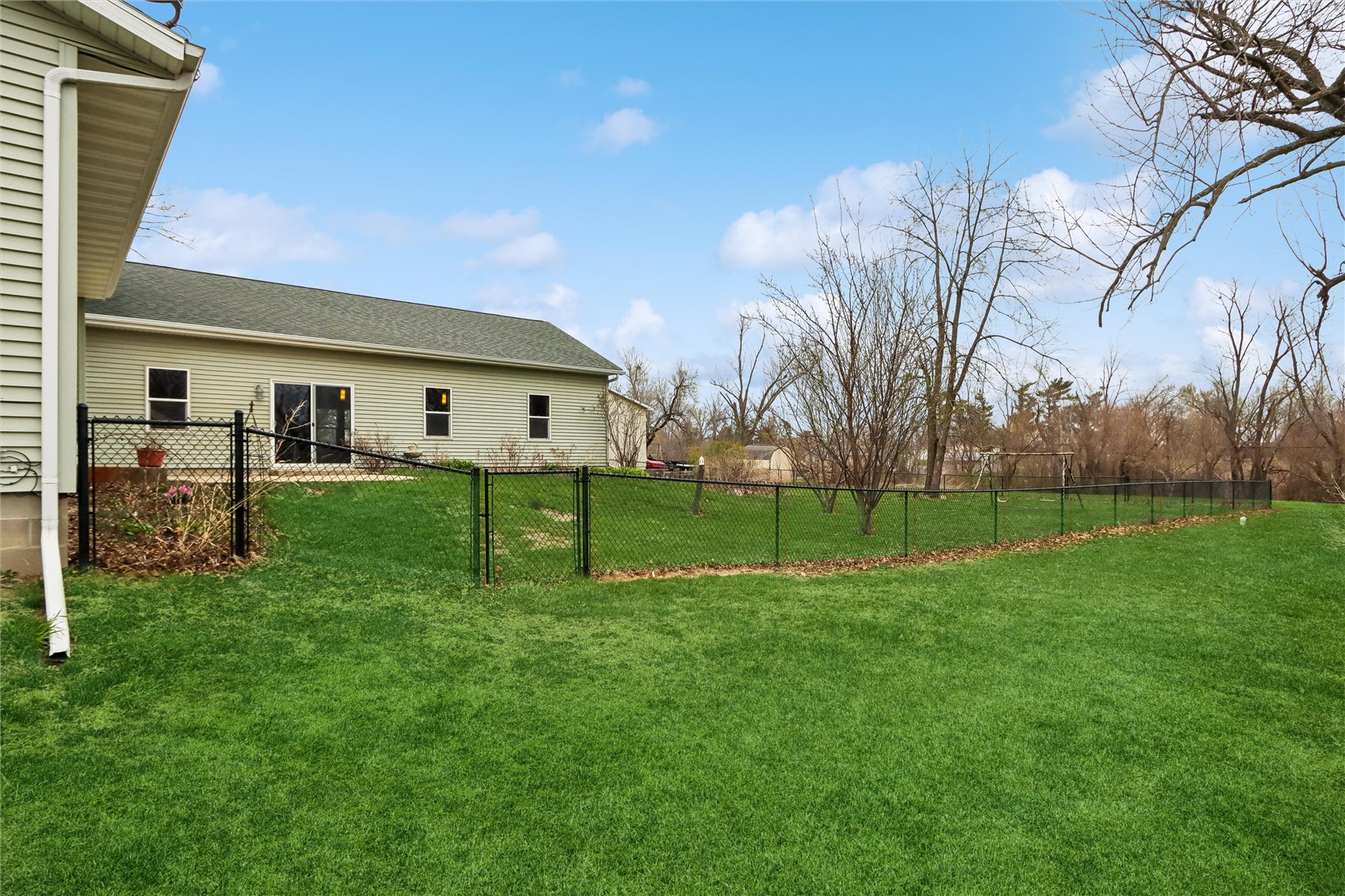 5705 Beverly Road SW Cedar Rapids IA 52404