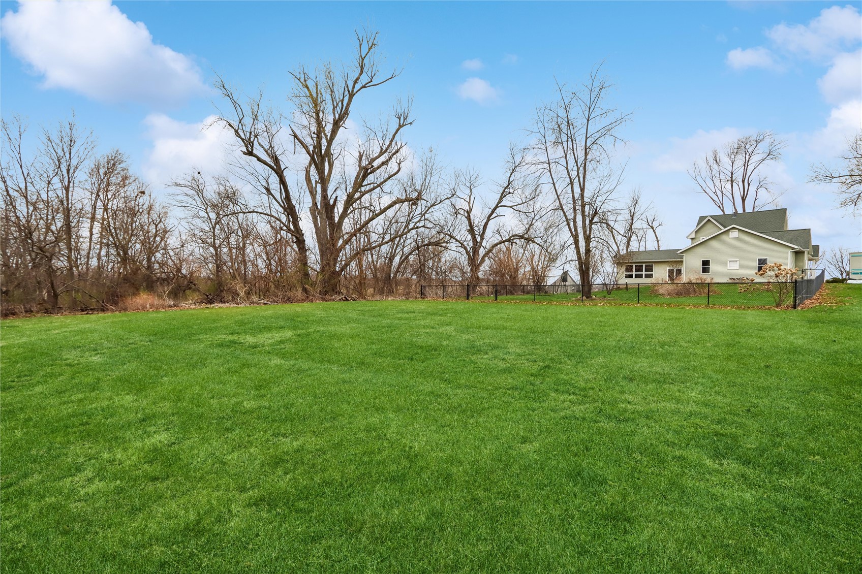 5705 Beverly Road SW Cedar Rapids IA 52404