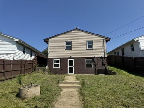 1337 20th Avenue SW Cedar Rapids IA 52404