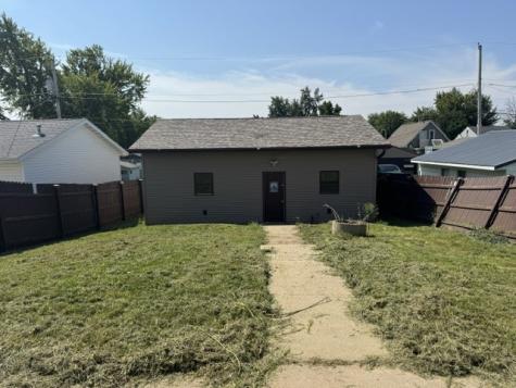 1337 20th Avenue SW Cedar Rapids IA 52404