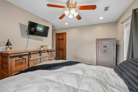 1315 1st Avenue Center Point IA 52213