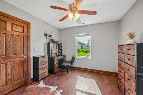 1315 1st Avenue Center Point IA 52213
