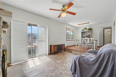 4520 Navajo Drive NE Cedar Rapids IA 52402