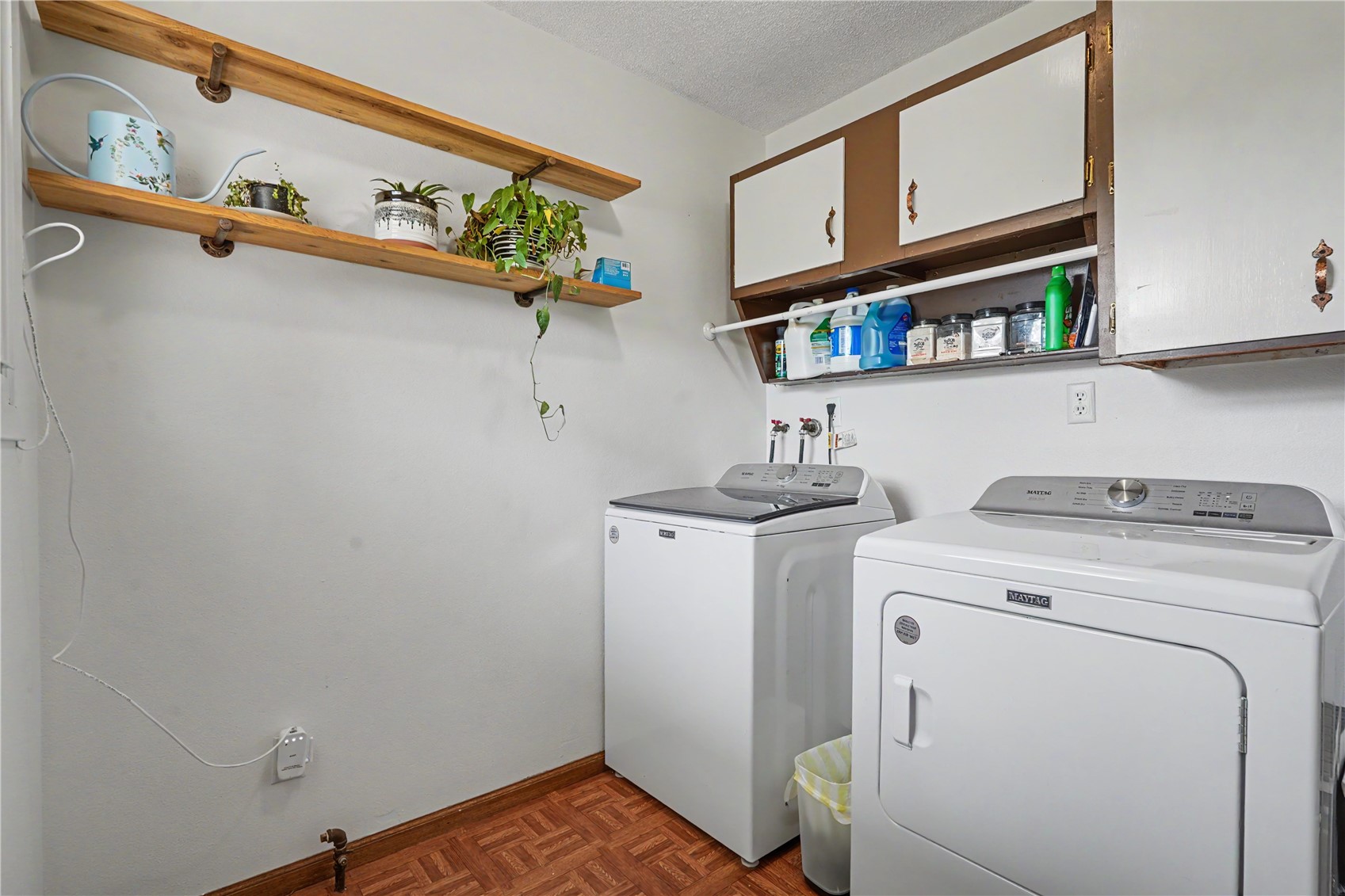 4520 Navajo Drive NE Cedar Rapids IA 52402