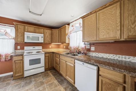 302 Walnut Street Tipton IA 52772