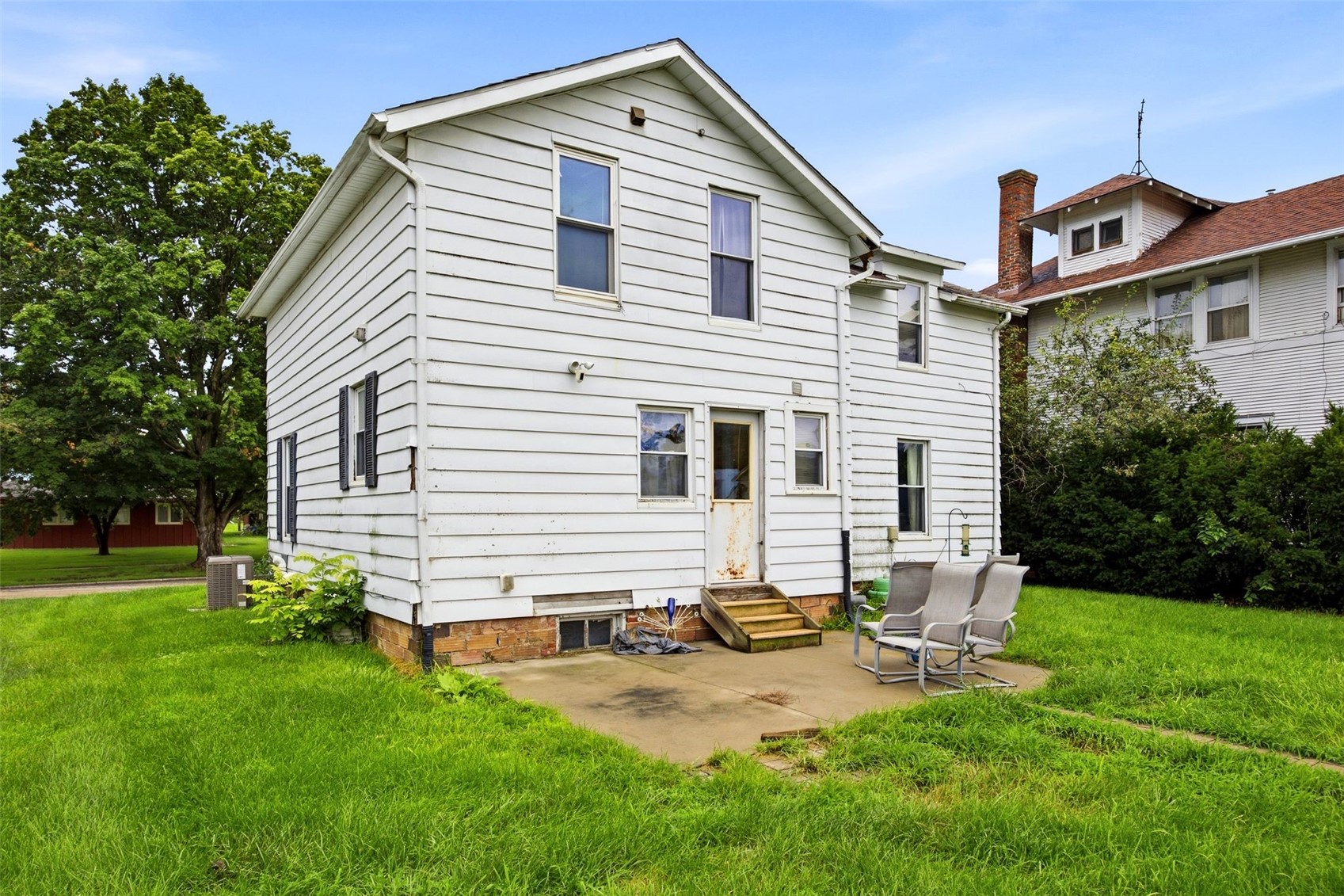 302 Walnut Street Tipton IA 52772