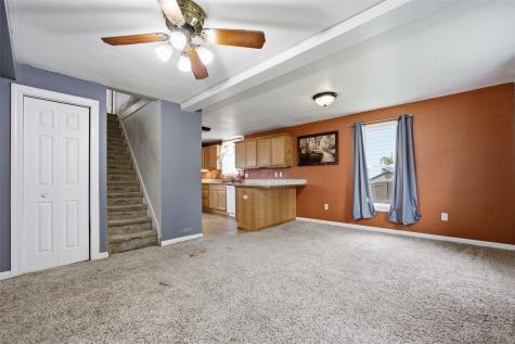 302 Walnut Street Tipton IA 52772