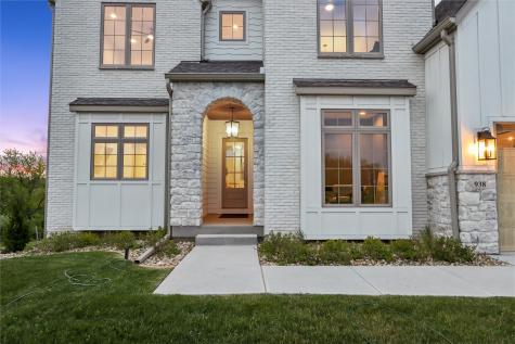 938 Heron Place Iowa City IA 52245