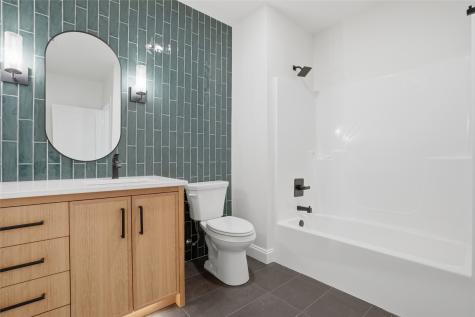 938 Heron Place Iowa City IA 52245