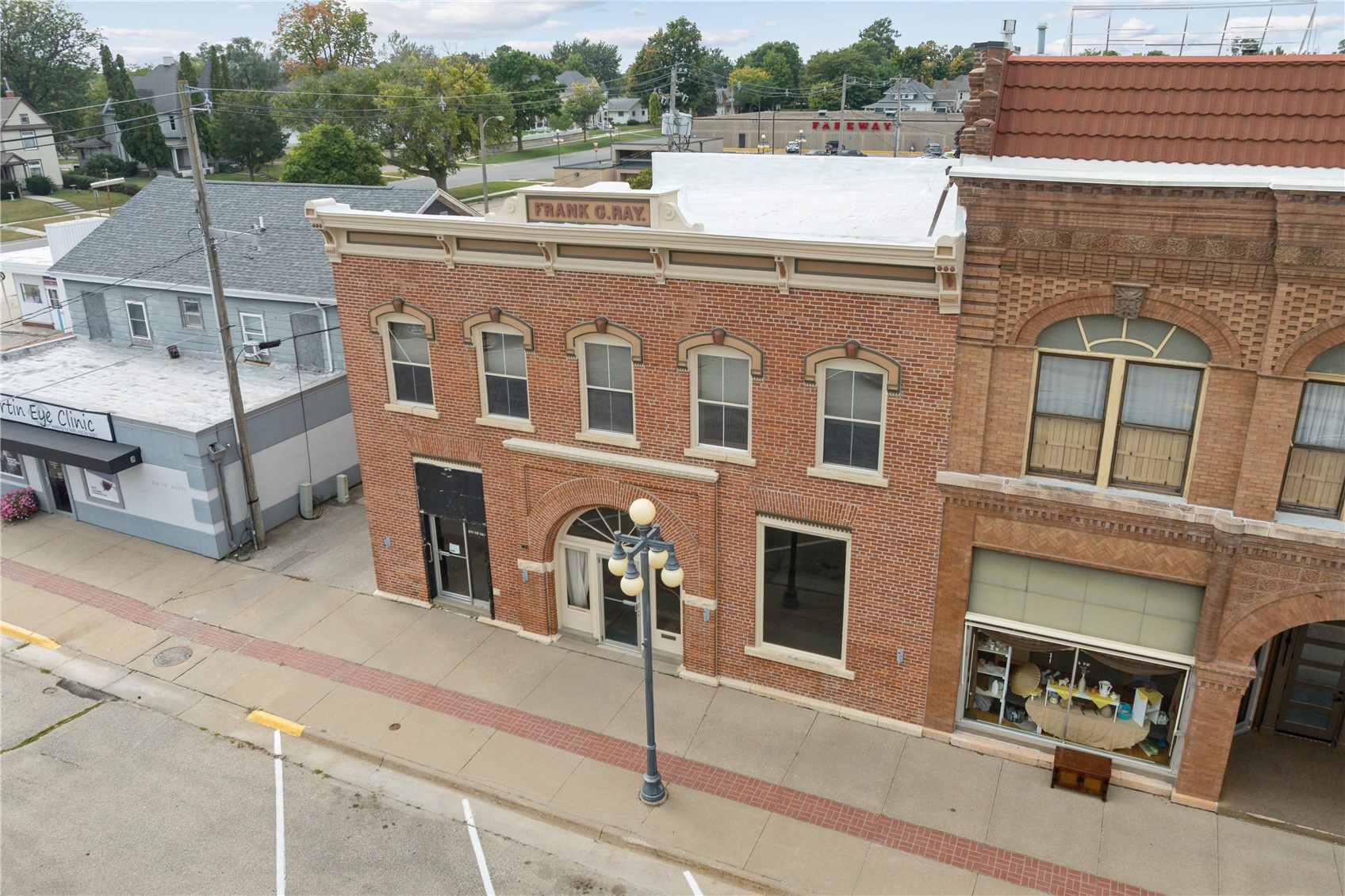 511 1st Avenue Vinton IA 52349