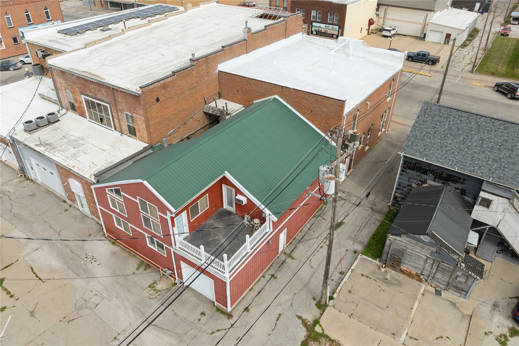 511 1st Avenue Vinton IA 52349