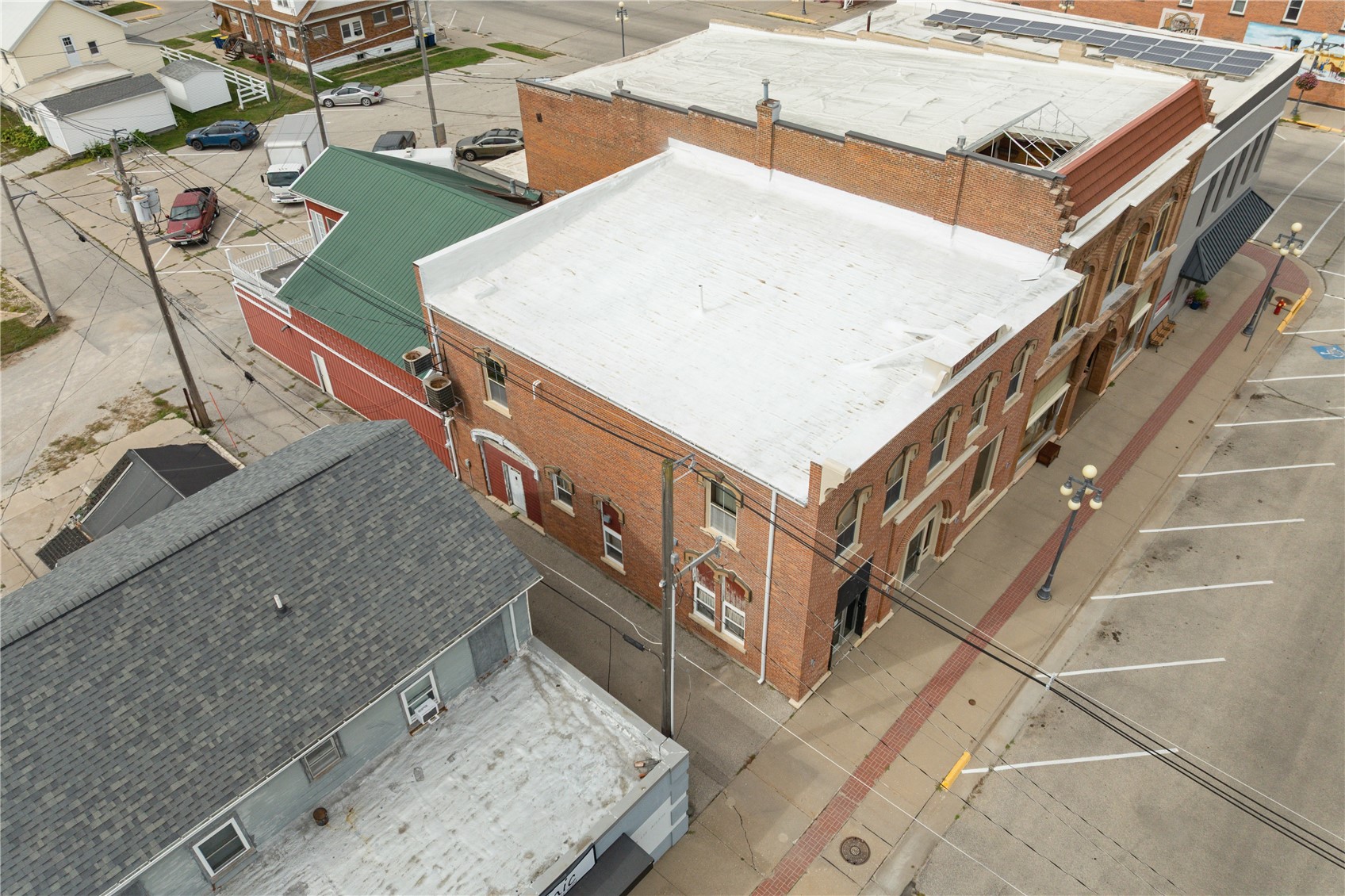 511 1st Avenue Vinton IA 52349
