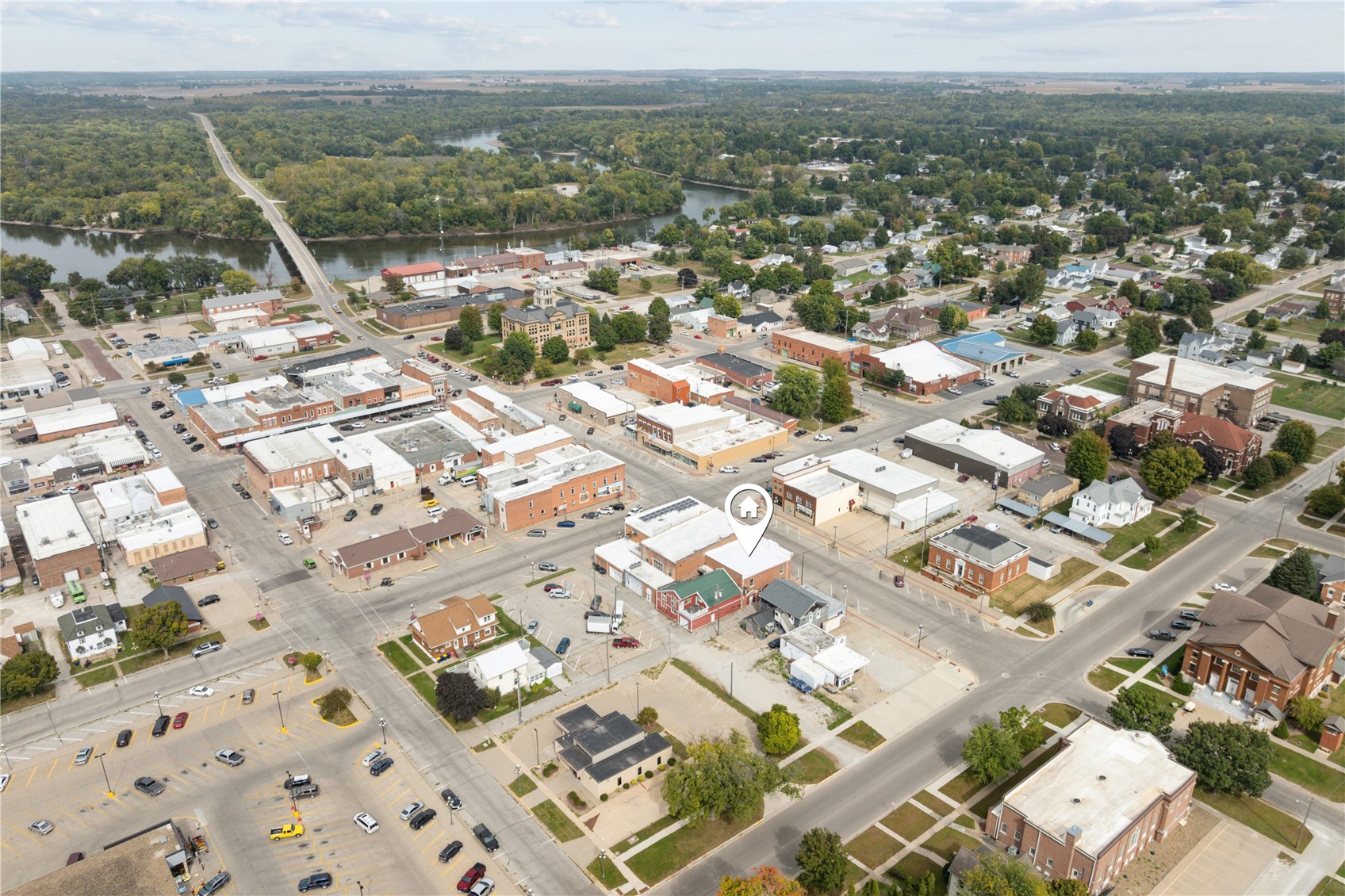 511 1st Avenue Vinton IA 52349