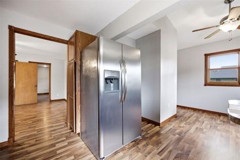 1000 Stinocher Street Solon IA 52333