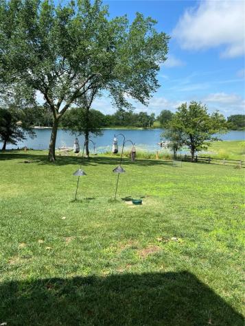 140 Falcon Drive Montezuma IA 50171