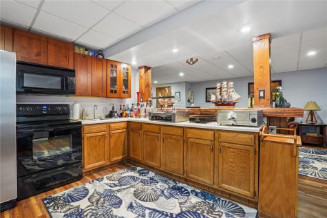 5727 26th Avenue Drive Vinton IA 52349