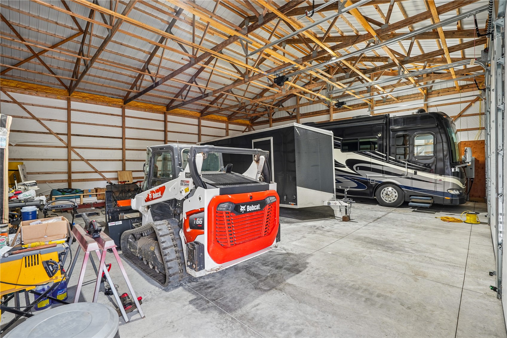 5727 26th Avenue Drive Vinton IA 52349