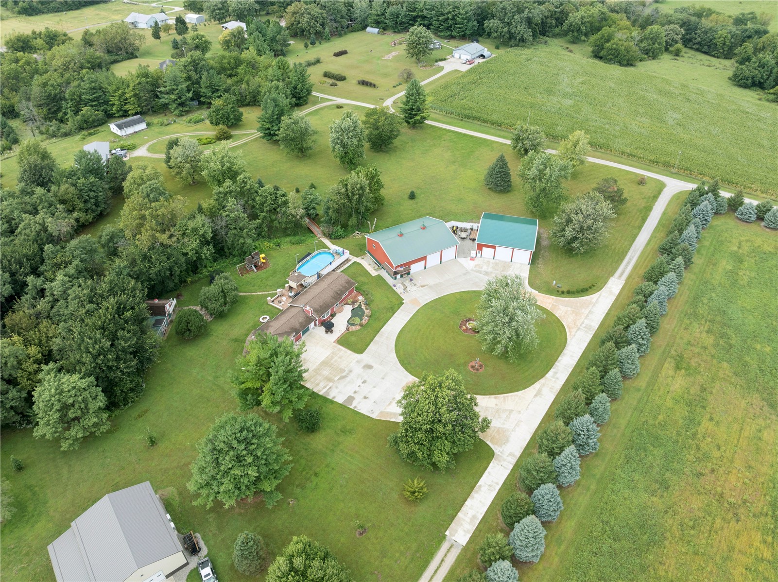 5727 26th Avenue Drive Vinton IA 52349