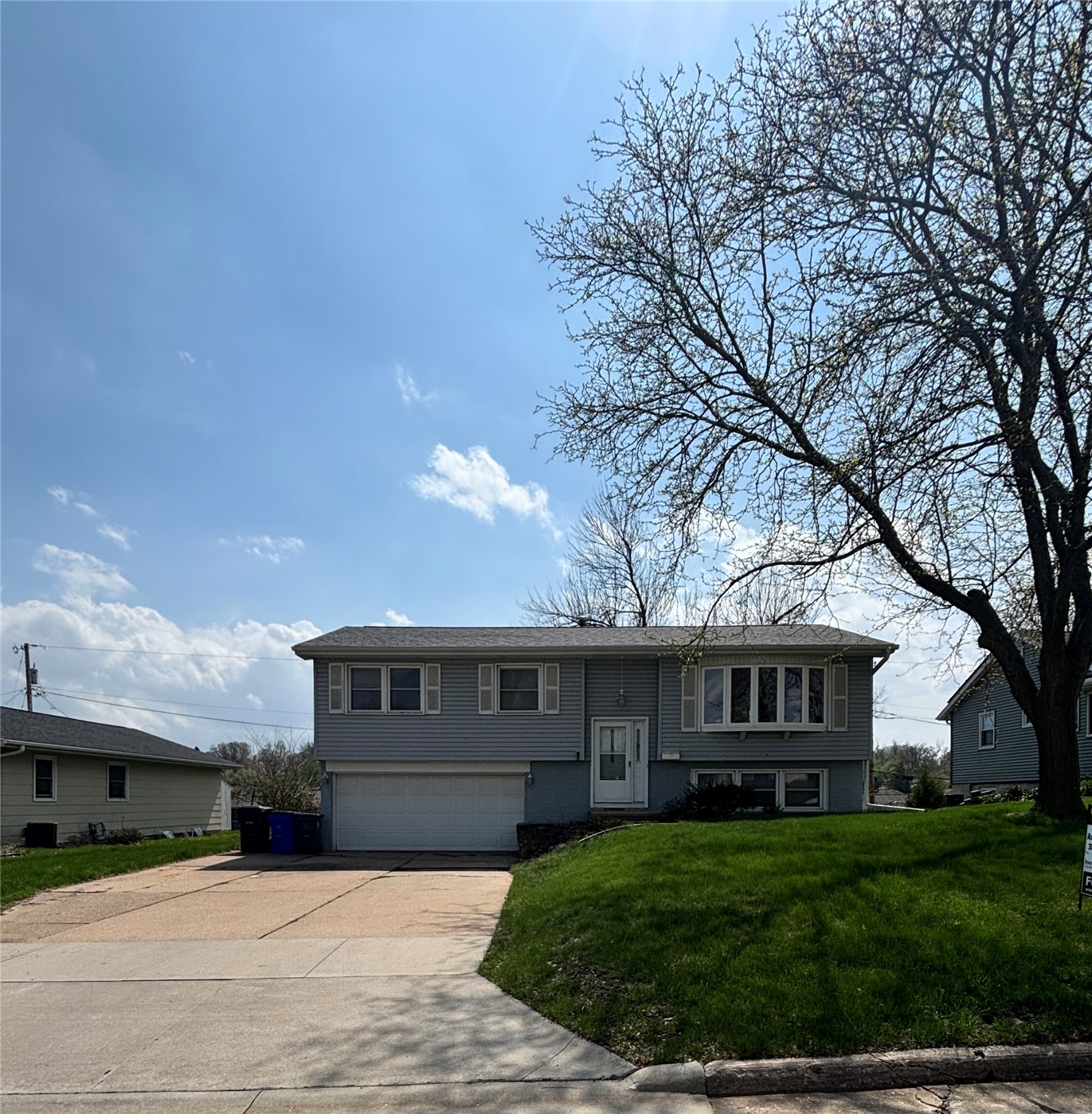 3917 Nancy Jane Lane NE Cedar Rapids IA 52402