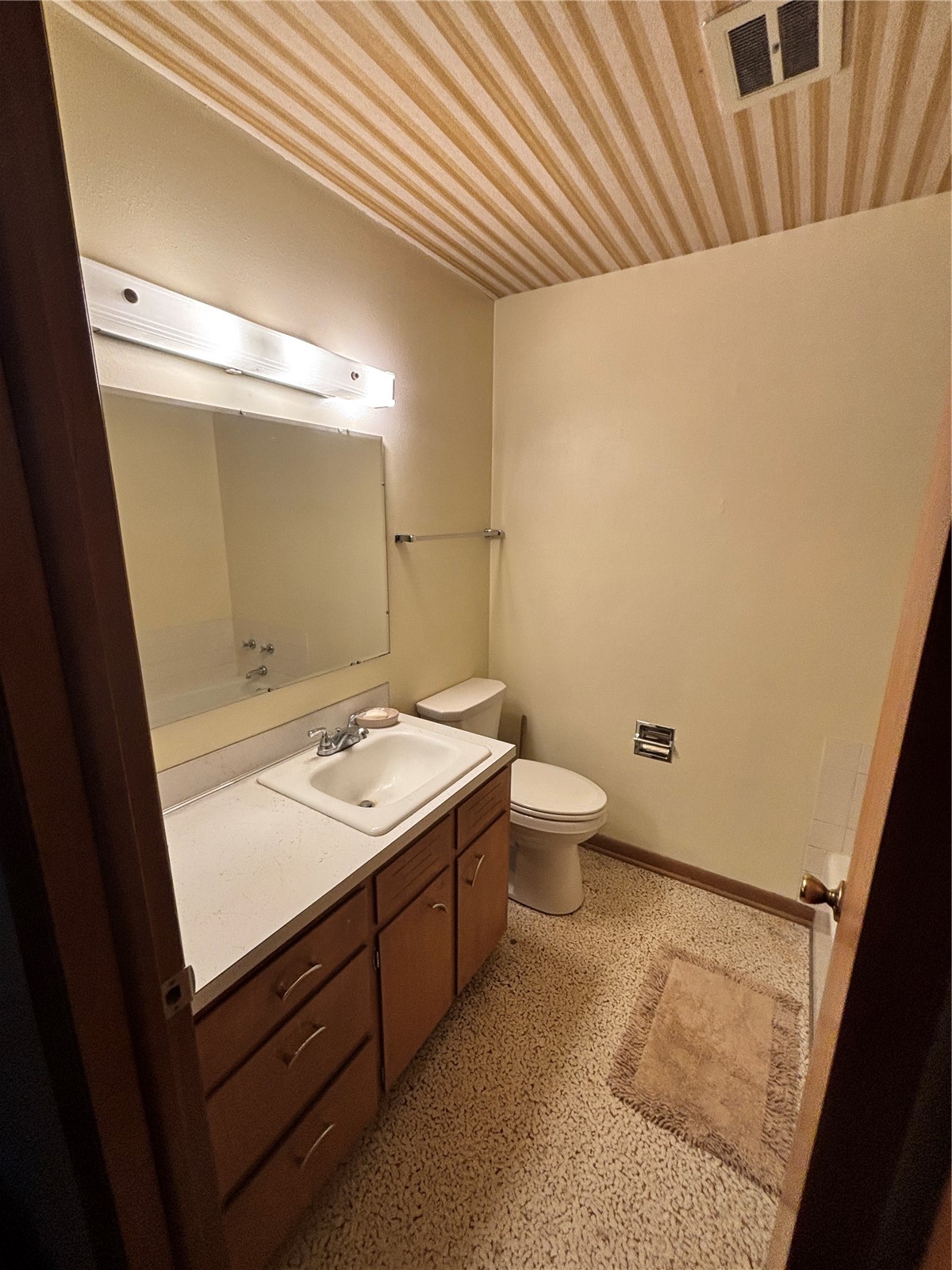 3917 Nancy Jane Lane NE Cedar Rapids IA 52402