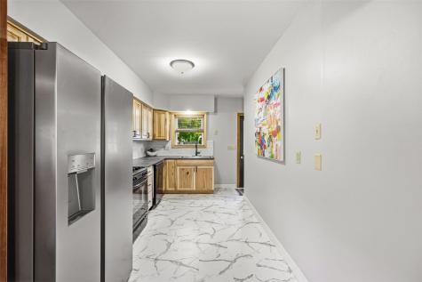 3806 E Avenue NE Cedar Rapids IA 52402