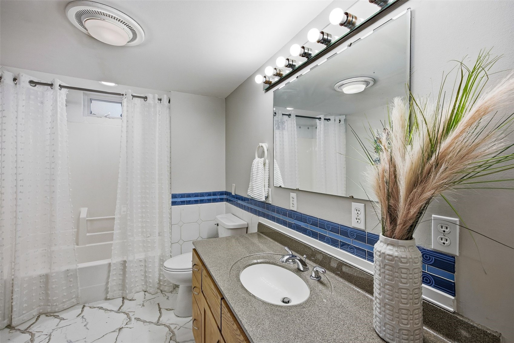 3806 E Avenue NE Cedar Rapids IA 52402