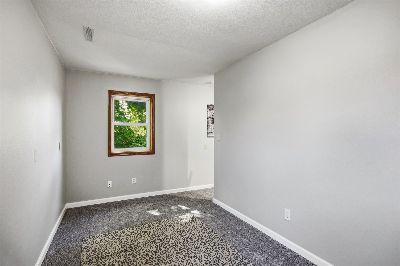 3806 E Avenue NE Cedar Rapids IA 52402