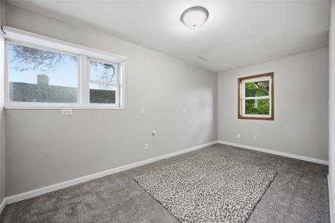3806 E Avenue NE Cedar Rapids IA 52402