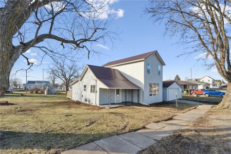 809 Jefferson Avenue Lowden IA 52255