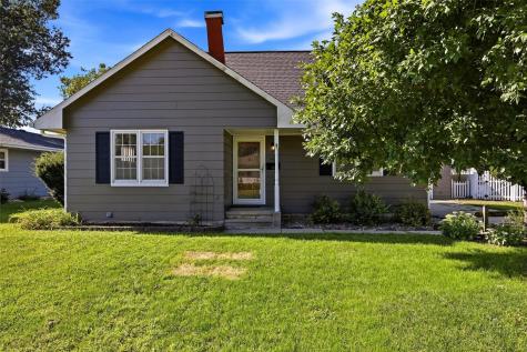 1565 Brockman Avenue Marion IA 52302
