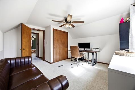 1565 Brockman Avenue Marion IA 52302