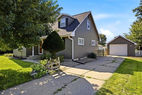 1565 Brockman Avenue Marion IA 52302