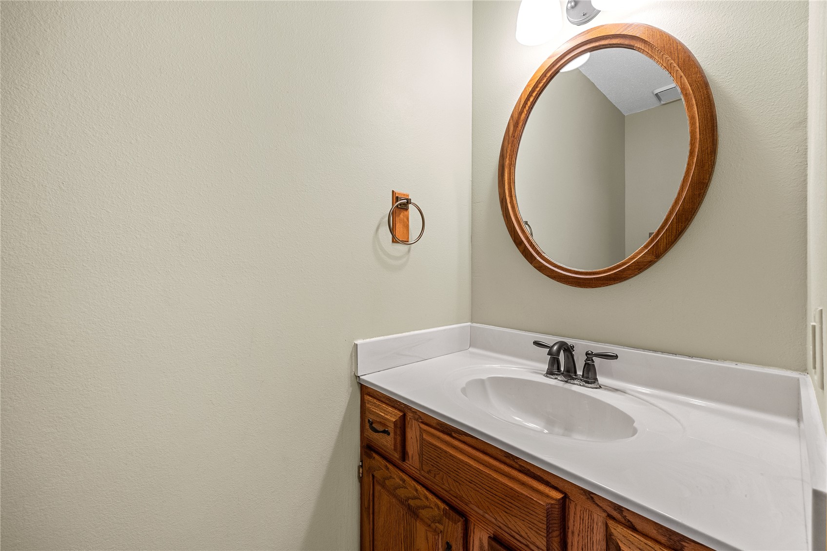 413 Rockvalley Drive SW Cedar Rapids IA 52404