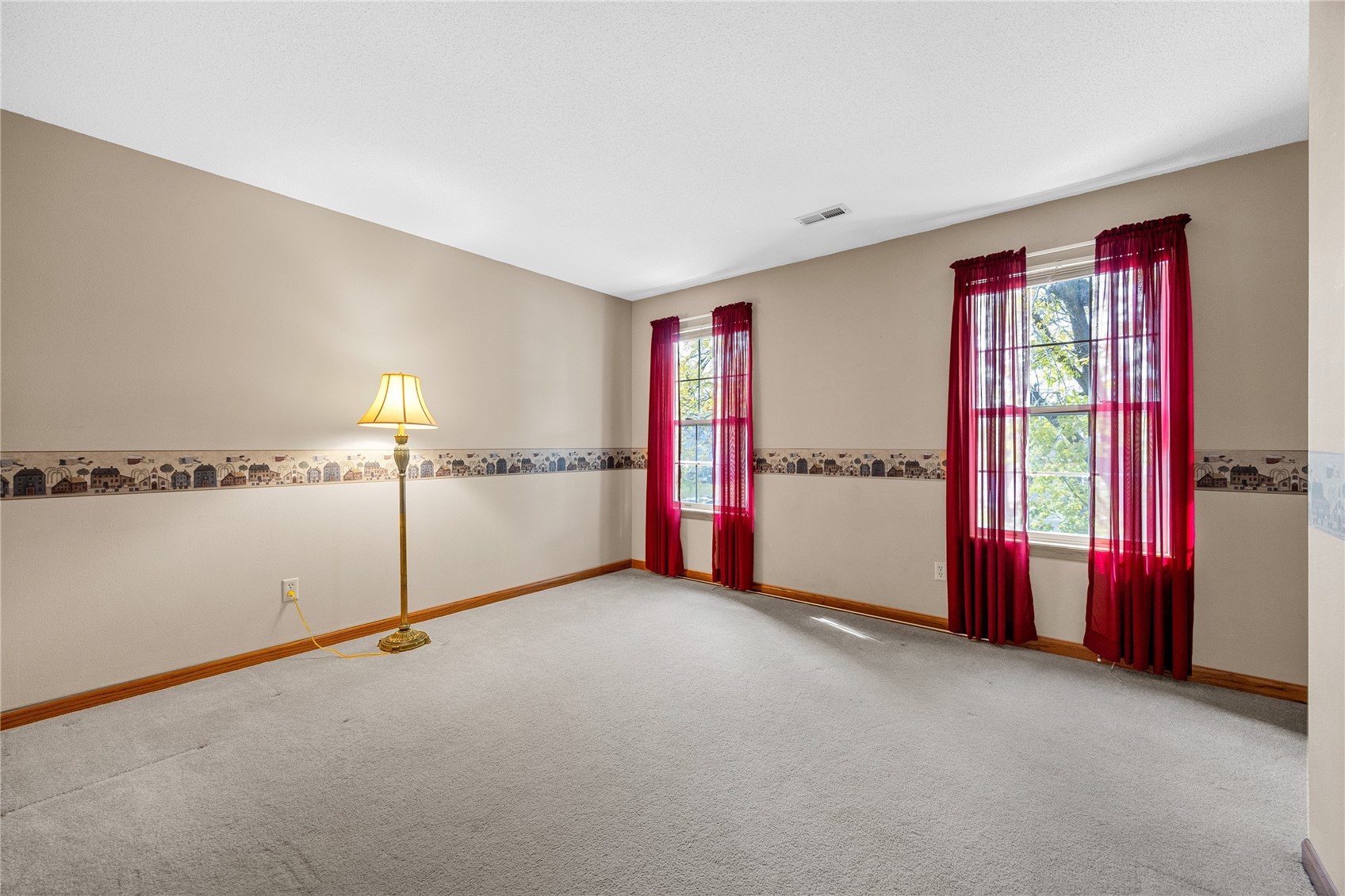413 Rockvalley Drive SW Cedar Rapids IA 52404