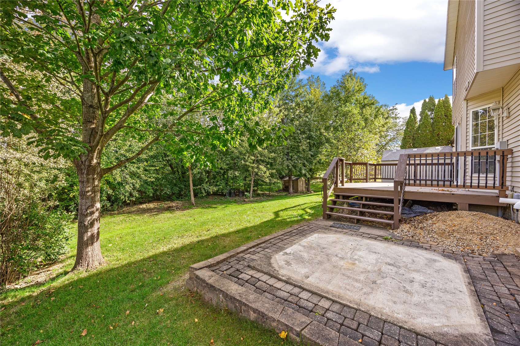 413 Rockvalley Drive SW Cedar Rapids IA 52404